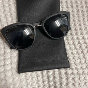 Quay Australia Black Sunglasses Arm